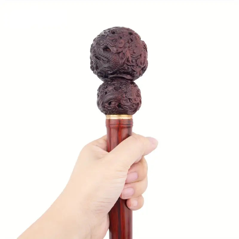 Canne à pommeau - Sculpté en bois - canne de marche - détail du fût