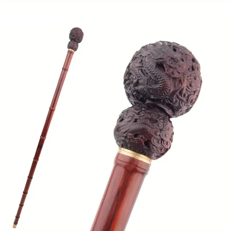 Canne à pommeau - Sculpté en bois - canne de marche - détail des finitions