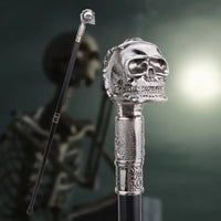 Canne épée Tête de mort - 93cm - canne de marche - détail de la poignée