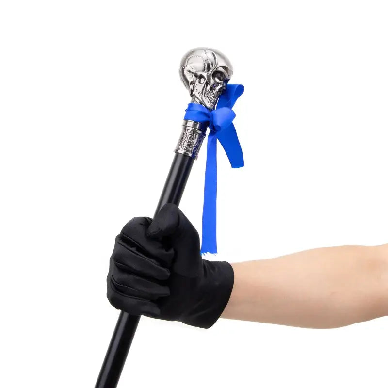 Canne épée Tête de mort Argenté - 93cm - canne de marche - détail de la poignée