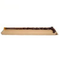 Canne sculpté en bois - Sculpté - canne de marche - détail des finitions
